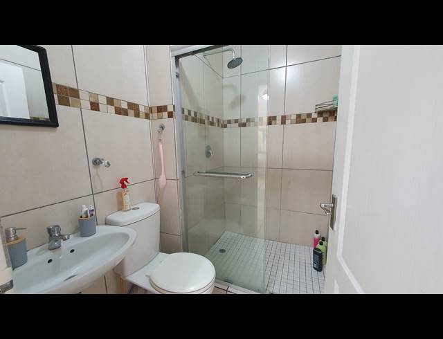 2 BEDROOM SECTIONAL TITLE FOR SALE IN MAYBERRY PARK